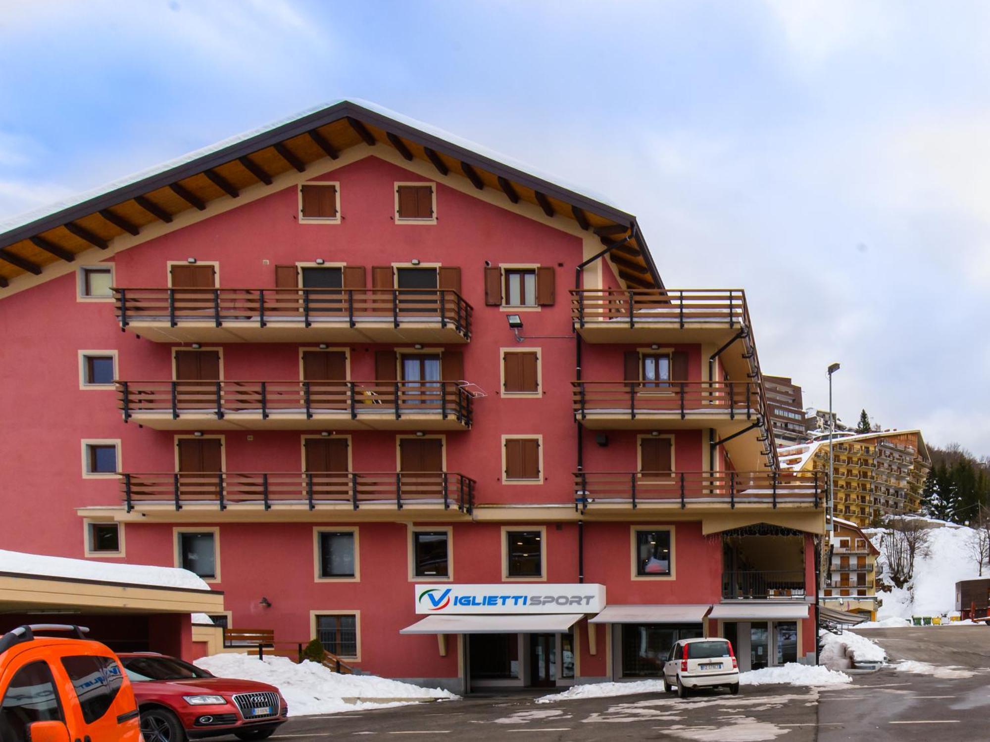 Zona Portici Apartment Prato Nevoso Ruang foto