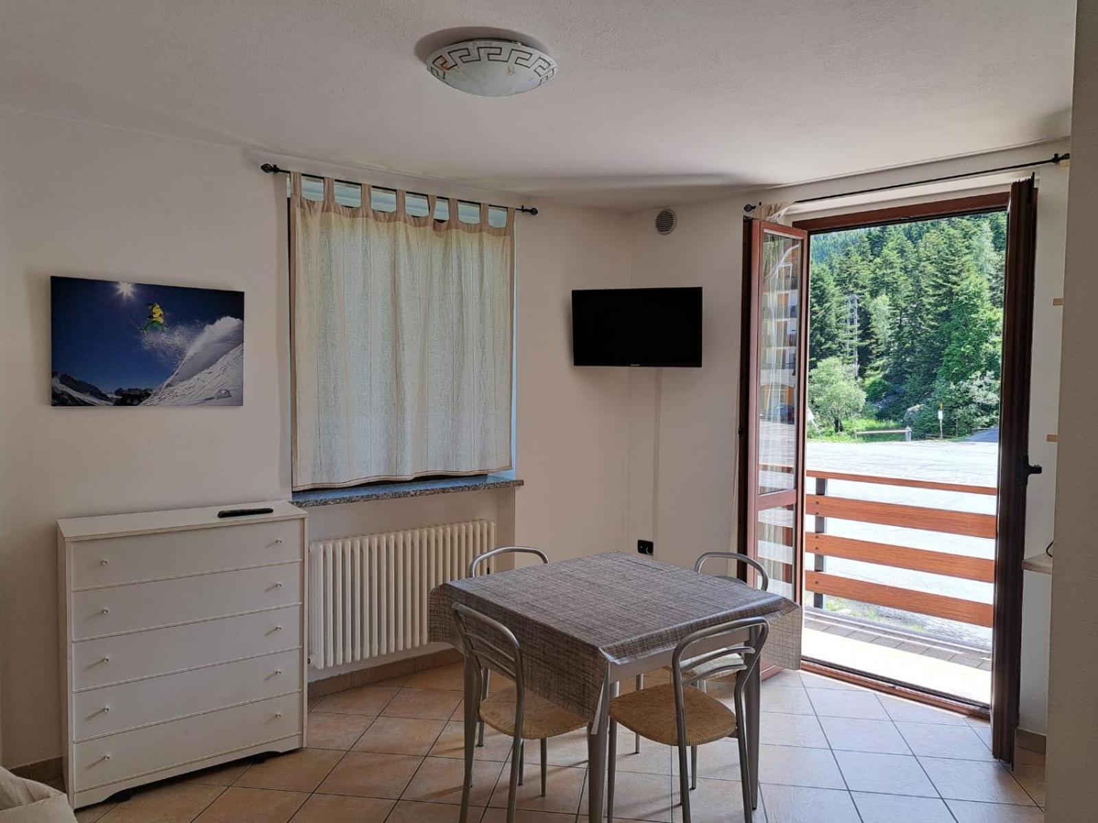Zona Portici Apartment Prato Nevoso Bagian luar foto